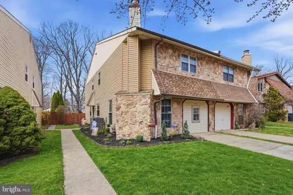 10228 Murty Ln, PHILADELPHIA, PA 19116