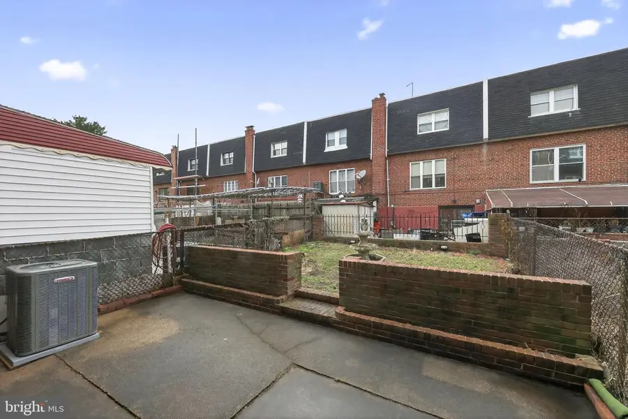 415 W Shunk St, Philadelphia, PA 19148 - #2