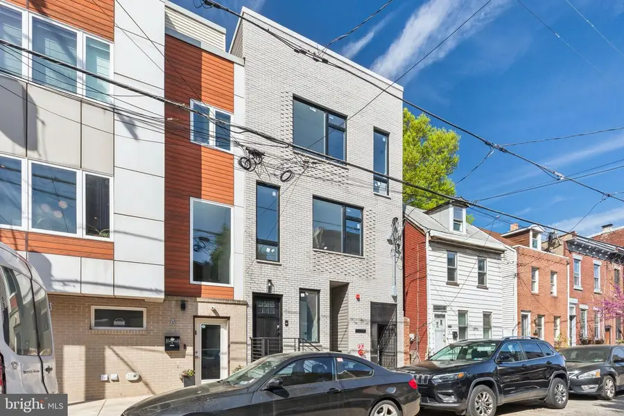 1214 E Susquehanna Ave #2, Philadelphia, PA 19125 - #2