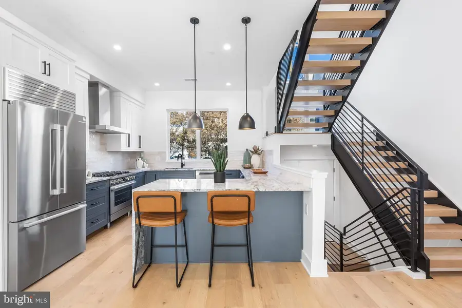 128 W Allen St, Philadelphia, PA 19123 - #2