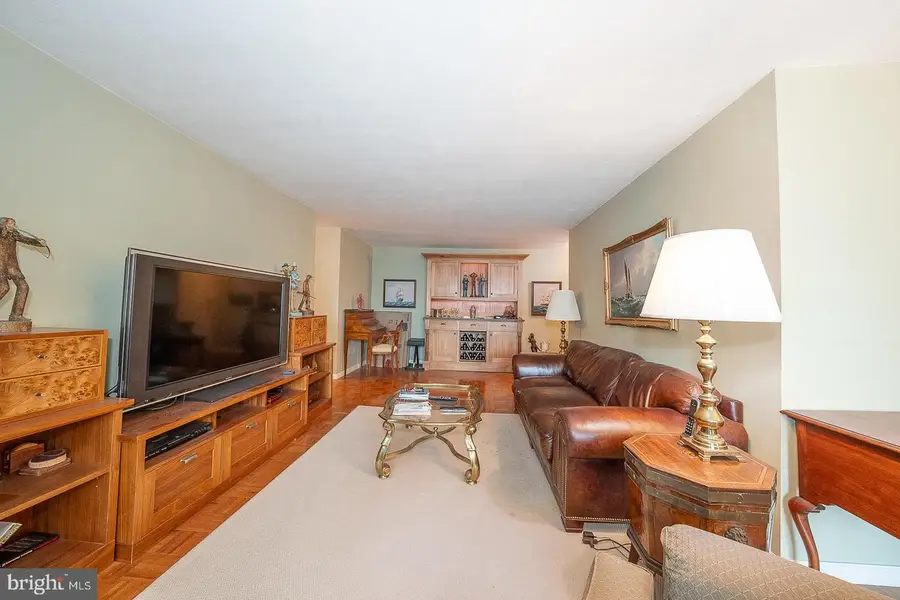 1919 Chestnut St #2020, Philadelphia, PA 19103 - #3