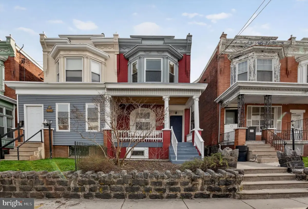 5224 Catharine St, Philadelphia, PA 19143 - #1