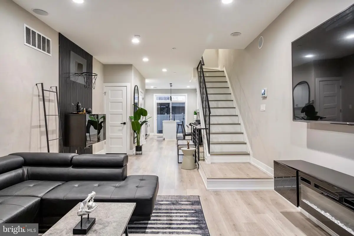 2242 N Reese St, Philadelphia, PA 19133 - #1