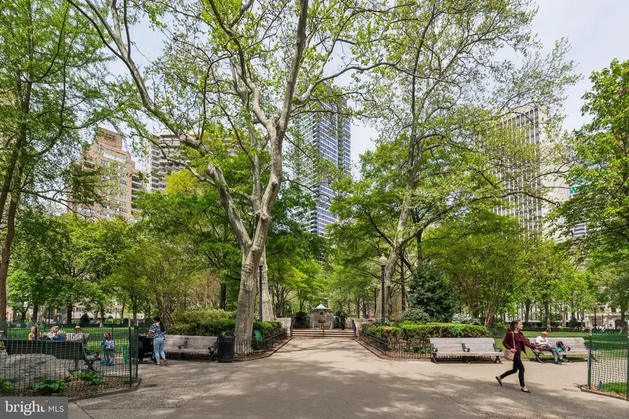 219-29 S 18th St #1422, Philadelphia, PA 19103 - #2