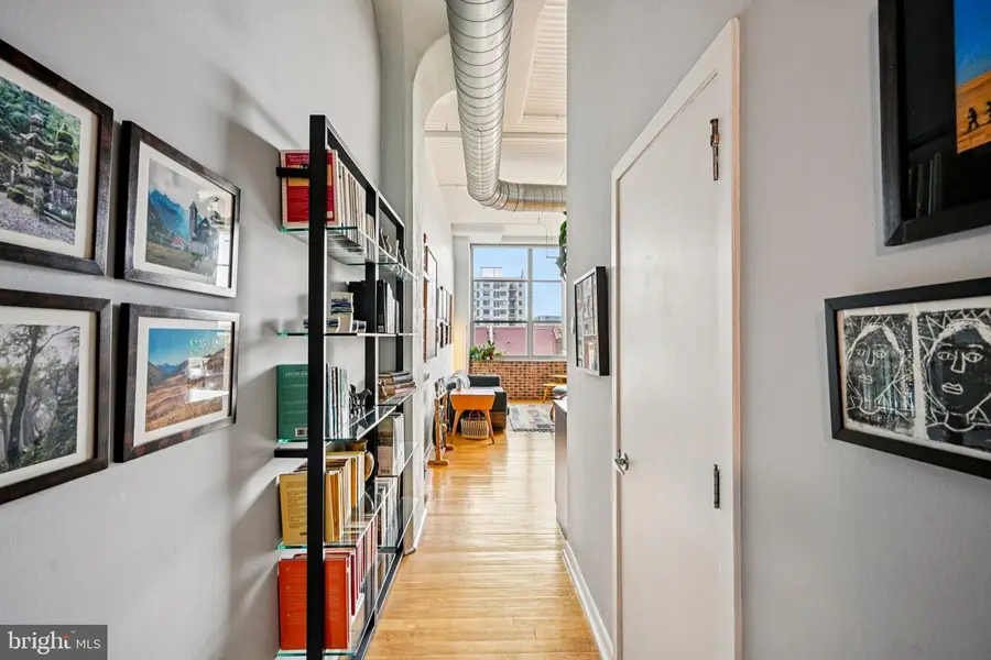 2200-28 Arch St #404, Philadelphia, PA 19103 - #2