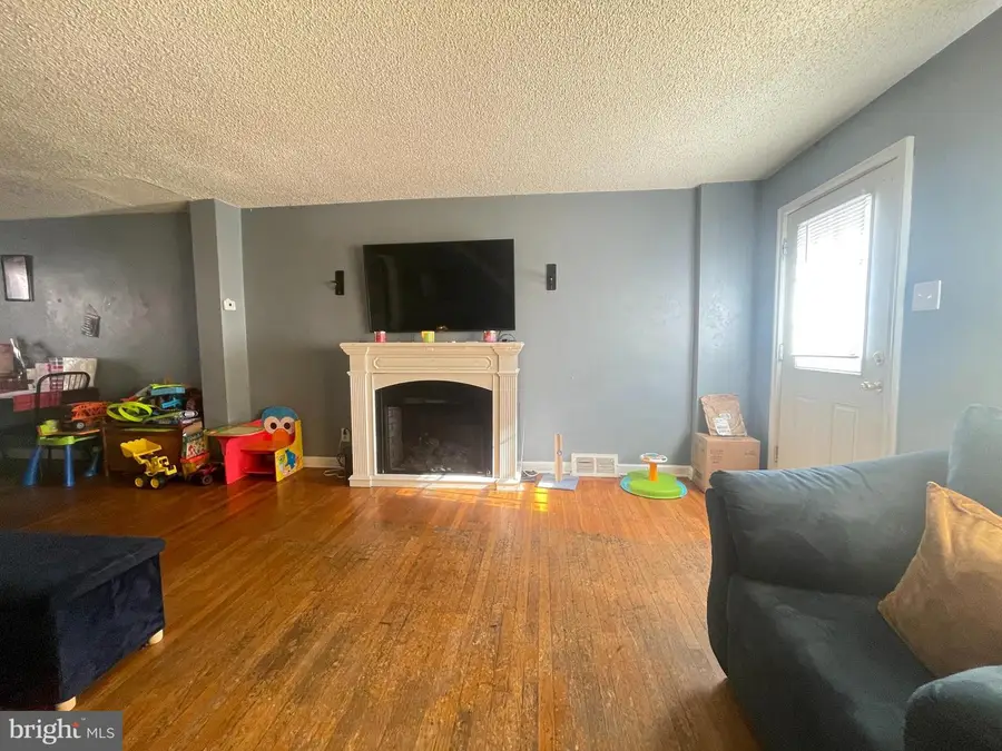 1245 Hale St, Philadelphia, PA 19111 - #2