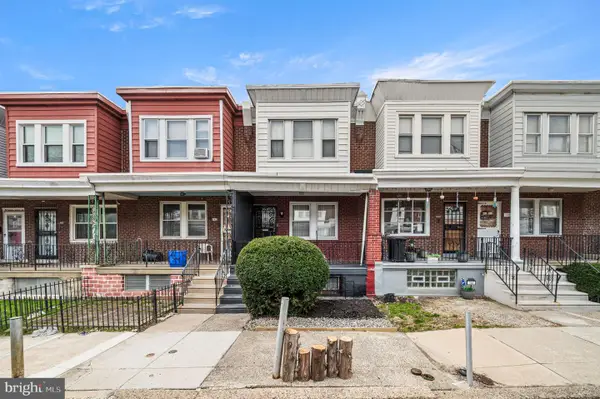 144 Roselyn St, PHILADELPHIA, PA 19120