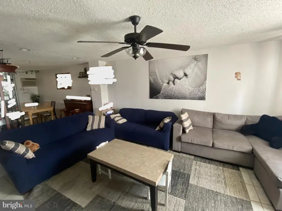 2155 Fanshawe St, Philadelphia, PA 19149 - #2