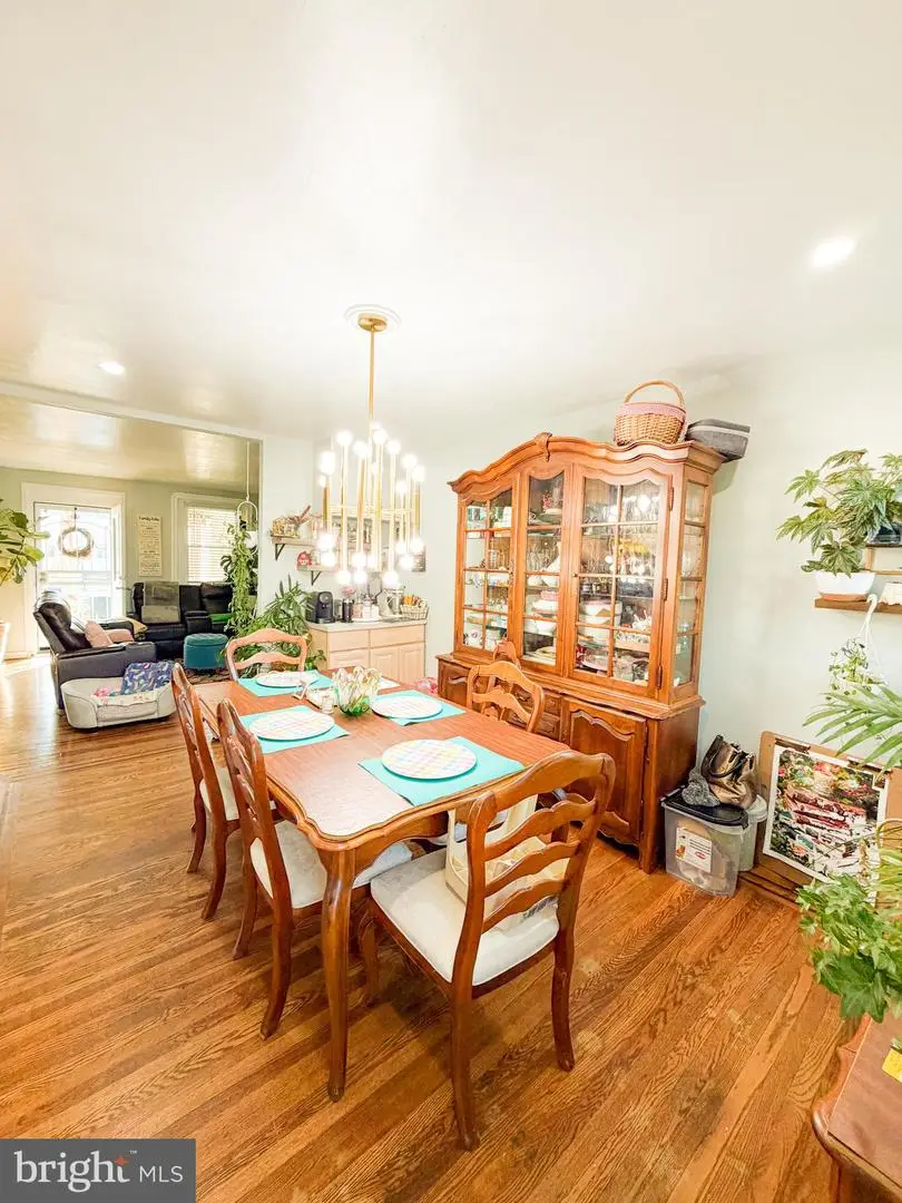 475 Robbins St, Philadelphia, PA 19111 - #3