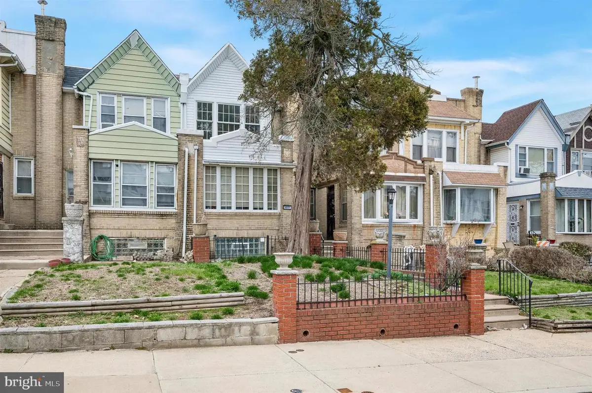 5221 Arlington St, Philadelphia, PA 19131 - #1