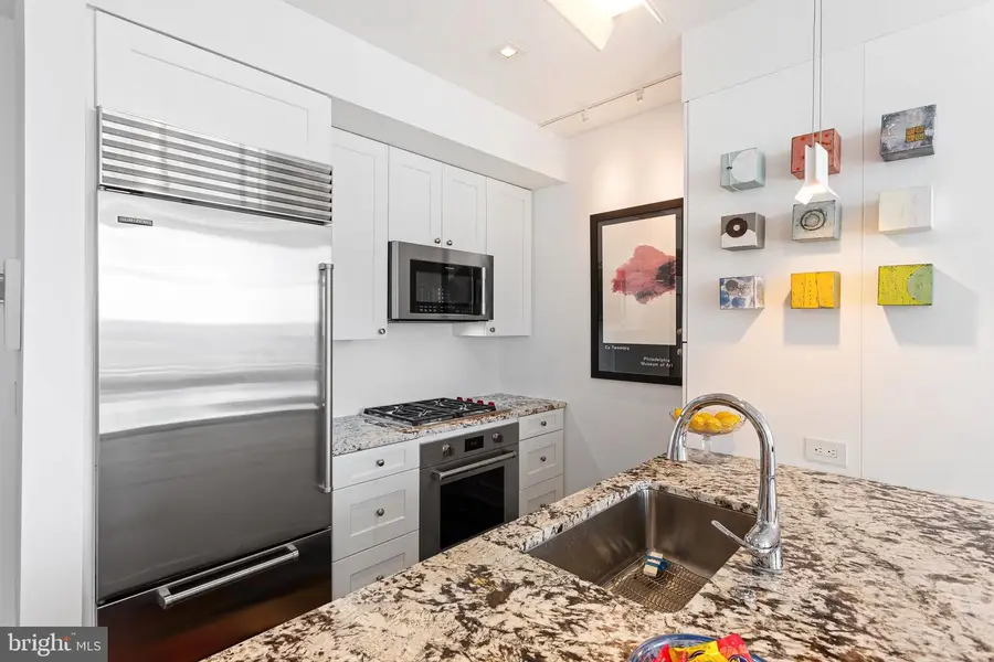 210-20 S 25th St #905, Philadelphia, PA 19103 - #3