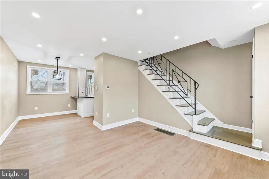 610 E Annsbury St, Philadelphia, PA 19120 - #3