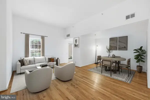 301-00 Race St #c010, PHILADELPHIA, PA 19106