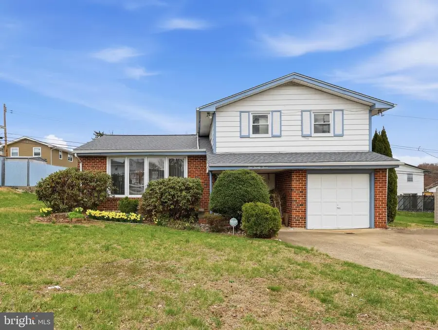 123 Pocasset Rd, Philadelphia, PA 19115 - #3