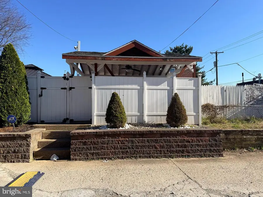 5705 Tackawanna St, Philadelphia, PA 19135 - #3