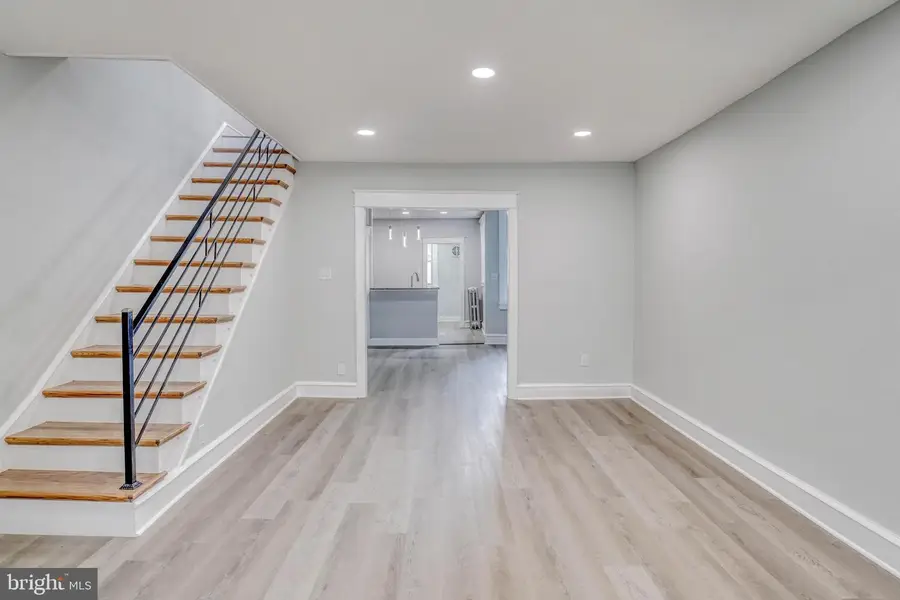 588 E Godfrey Ave, Philadelphia, PA 19120 - #3