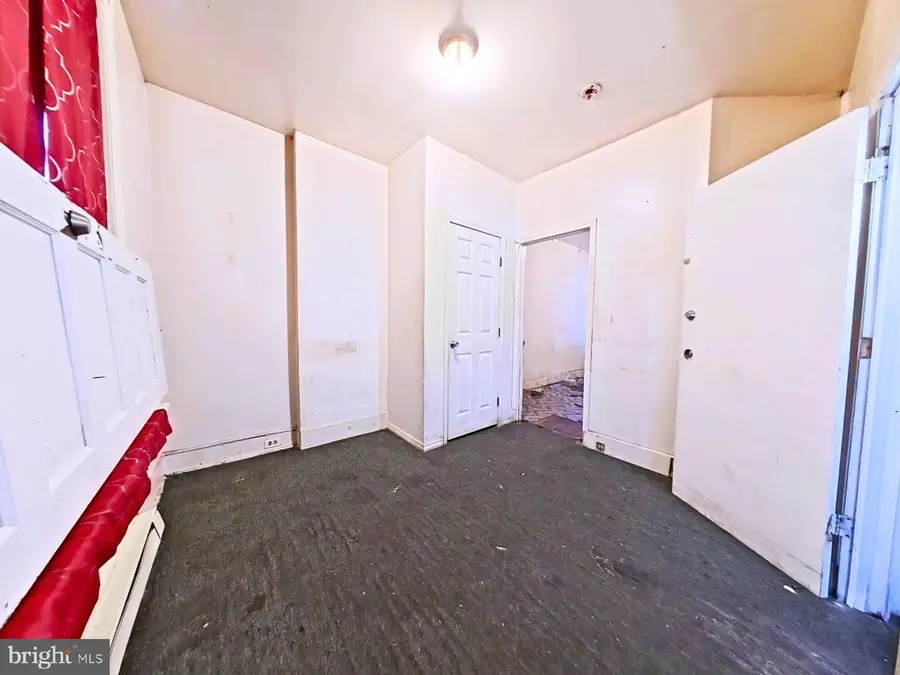 2827 N Judson St, Philadelphia, PA 19132 - #3