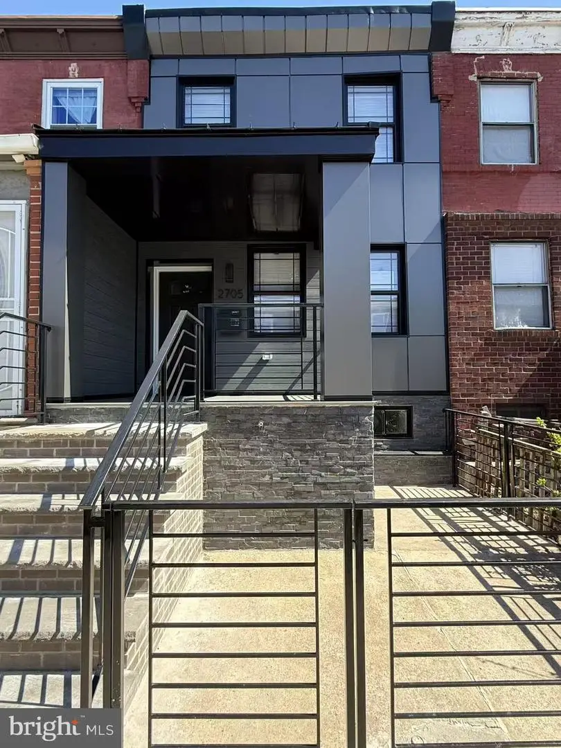 2705 S Sheridan St, Philadelphia, PA 19148 - #1