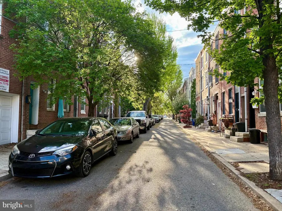 323 Manton St E, Philadelphia, PA 19147 - #2