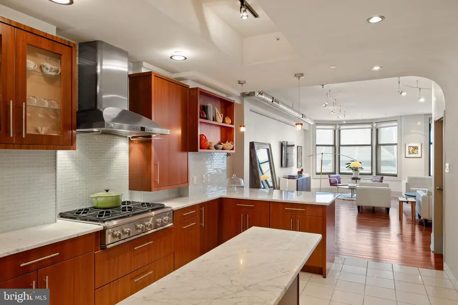 1606 Chestnut St #2, Philadelphia, PA 19103 - #2