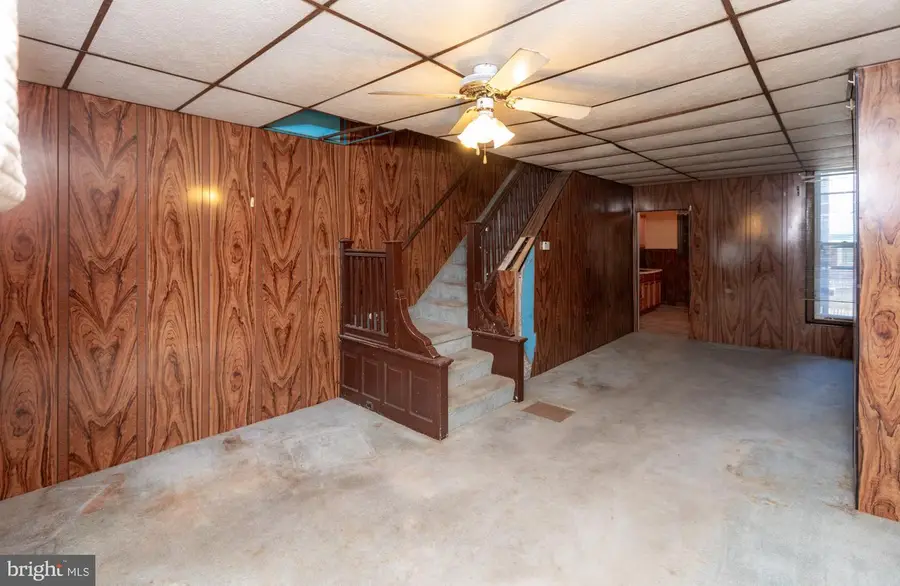 6519 Marsden St, Philadelphia, PA 19135 - #2