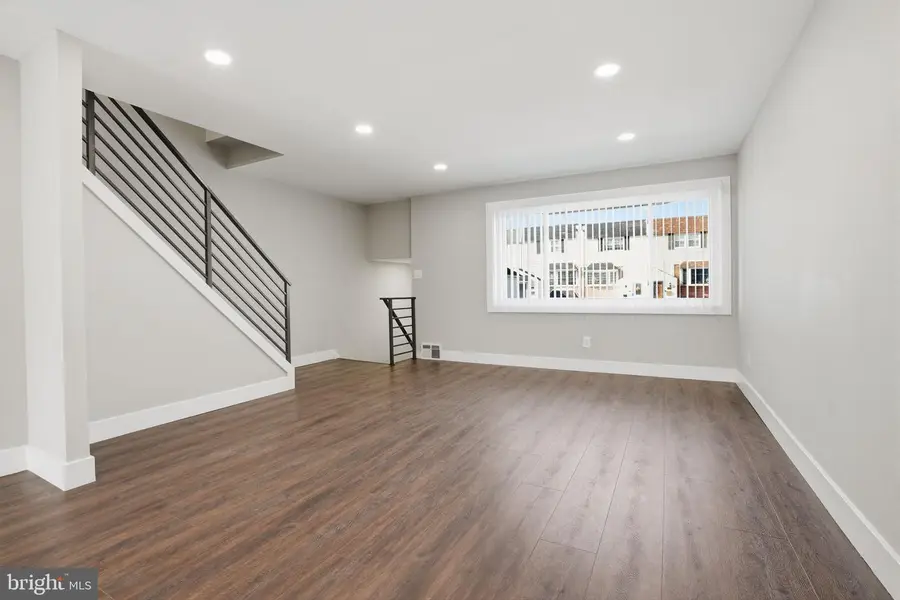 3641 N Hereford Ln, Philadelphia, PA 19114 - #3