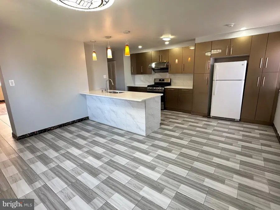 403 Selma St, Philadelphia, PA 19116 - #2