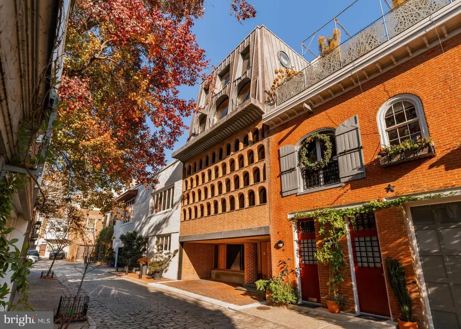 307 S Chadwick St, Philadelphia, PA 19103 - #2