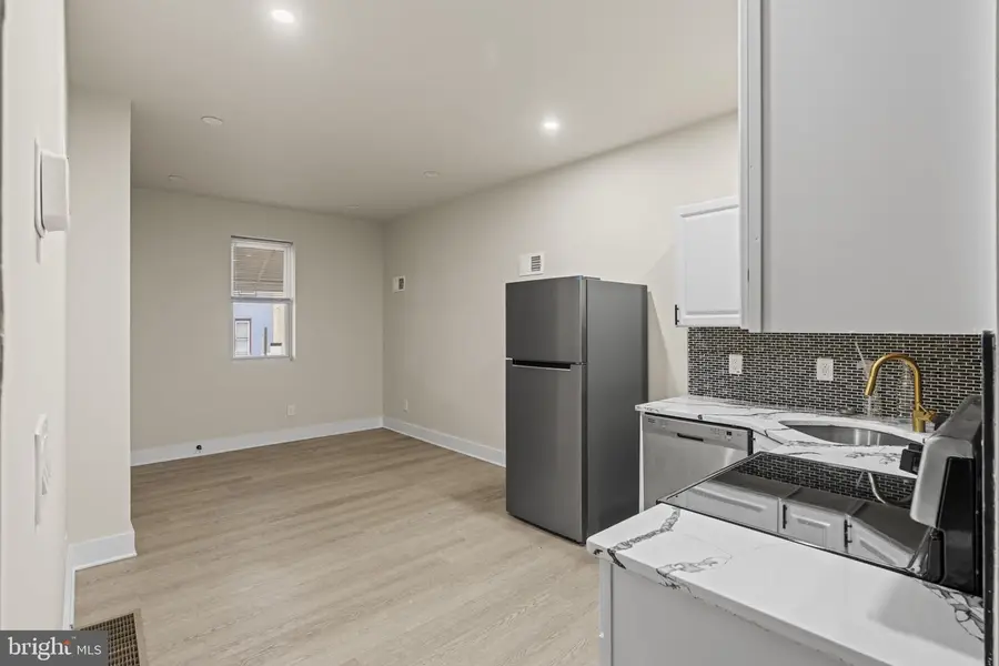 521 W Westmoreland St, Philadelphia, PA 19140 - #2