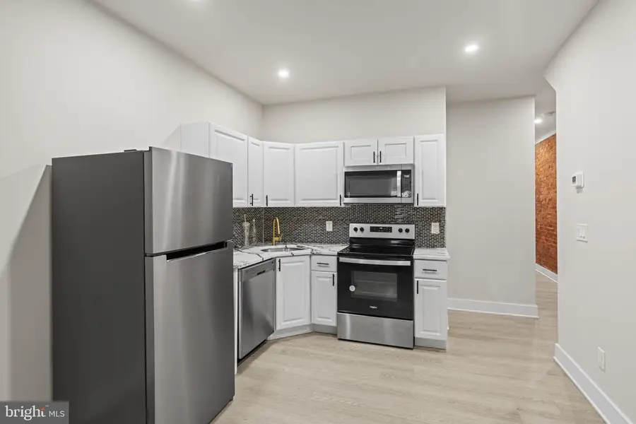 521 W Westmoreland St, Philadelphia, PA 19140 - #3