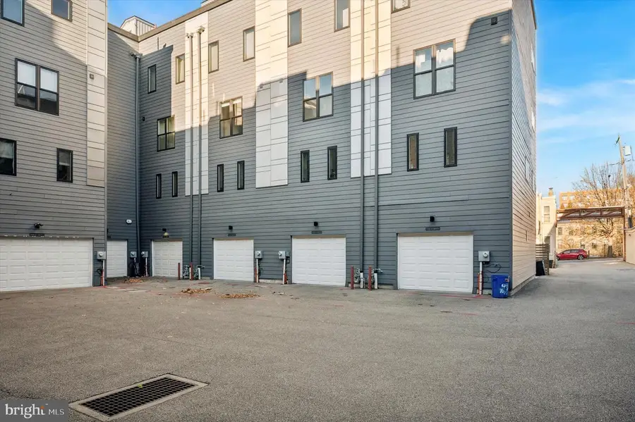 443 Shurs Ln #18, Philadelphia, PA 19128 - #3