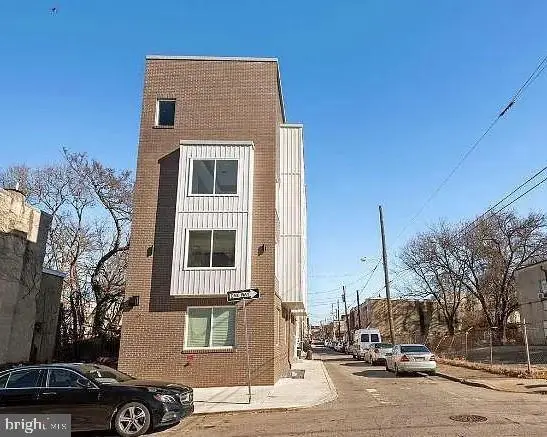 623 N 36th St, Philadelphia, PA 19104 - #3