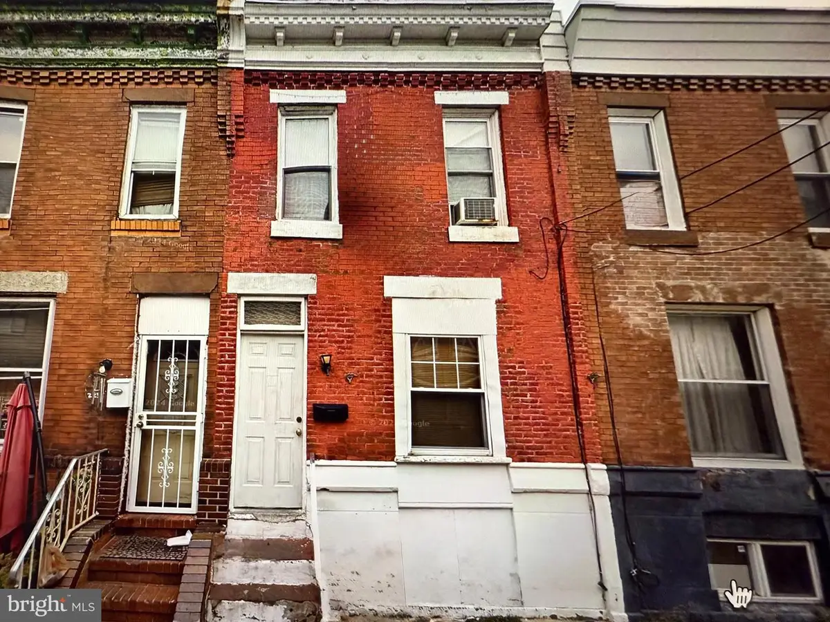 2237 Pierce St, Philadelphia, PA 19145 - #1