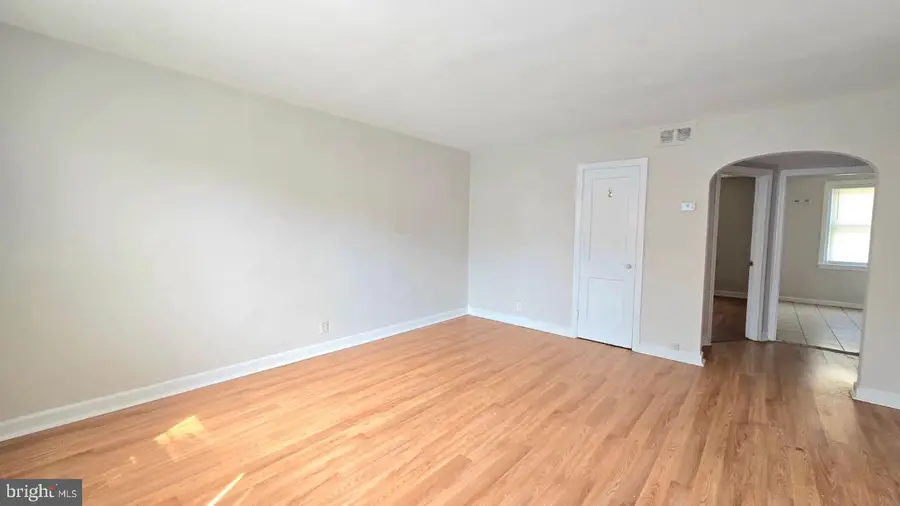 6337 Morton St, Philadelphia, PA 19144 - #3