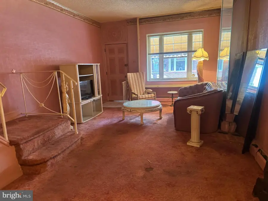 1245 Fitzgerald St, Philadelphia, PA 19148 - #2