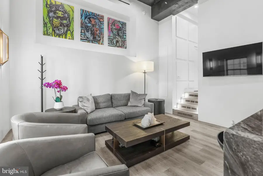 219-29 S 18th St #710, Philadelphia, PA 19103 - #3