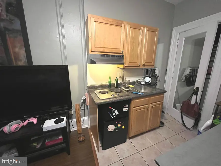 1324 Locust St #501, Philadelphia, PA 19107 - #3