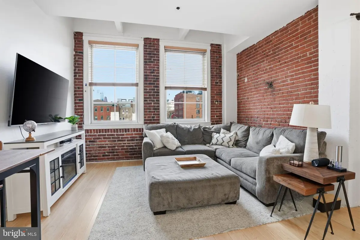 315 New St #317, Philadelphia, PA 19106 - #1