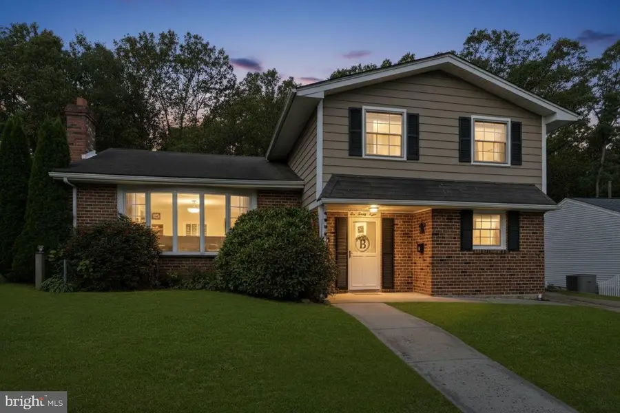 1028 Norvelt Dr, Philadelphia, PA 19115 - #2