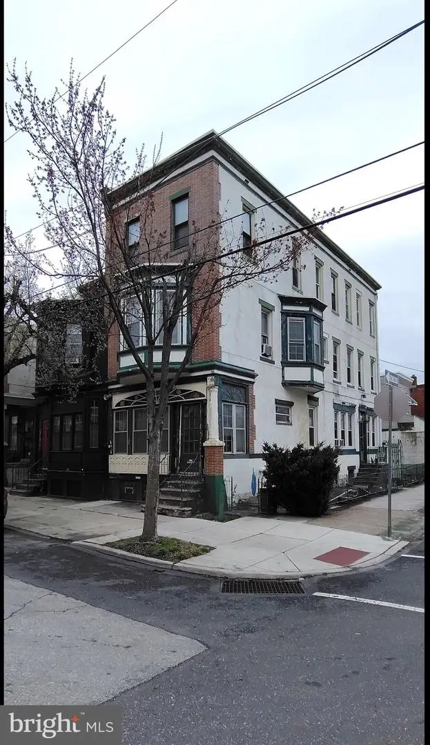 6312 Vine St, Philadelphia, PA 19139 - #1