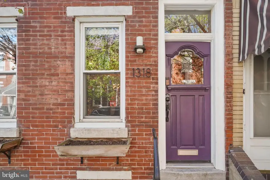 1318 S Alder St, Philadelphia, PA 19147 - #2