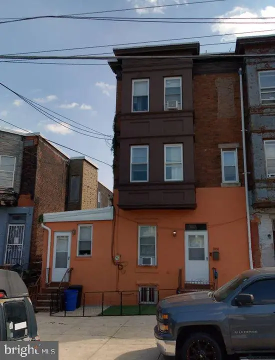 908 W Erie Ave, PHILADELPHIA, PA 19140