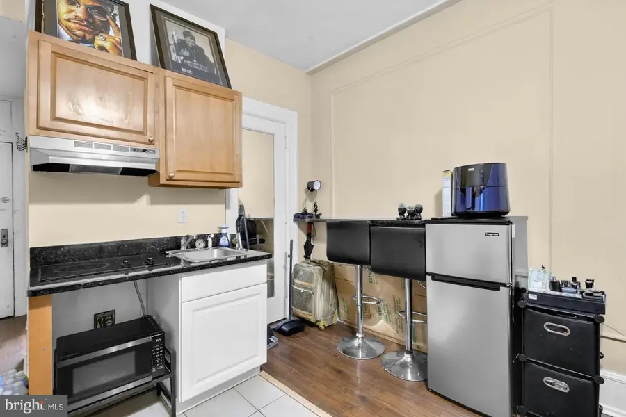 1324 Locust St #420, Philadelphia, PA 19107 - #2