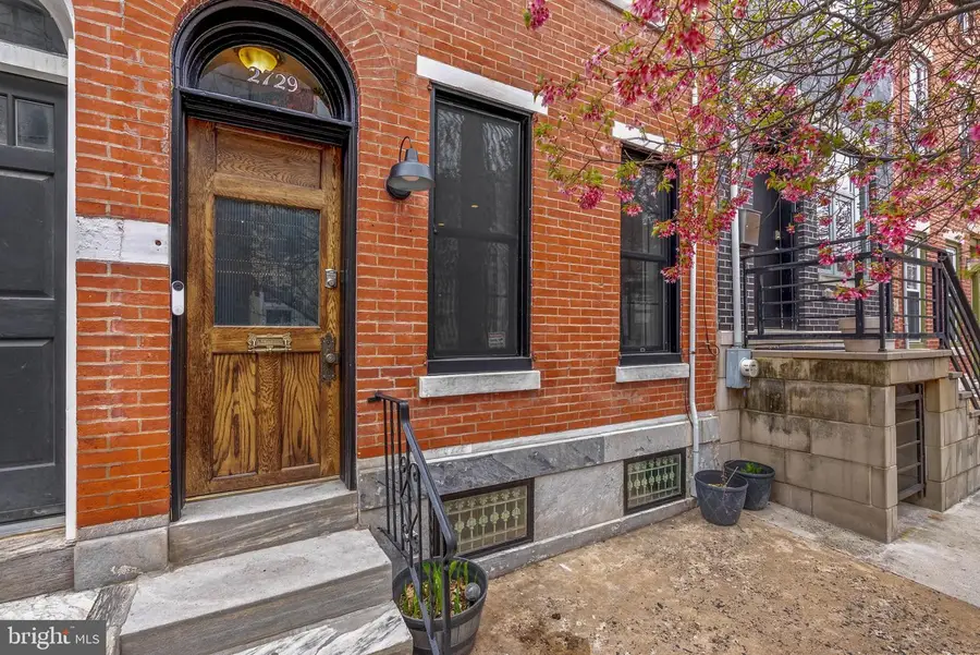 2729 Cambridge St, Philadelphia, PA 19130 - #2