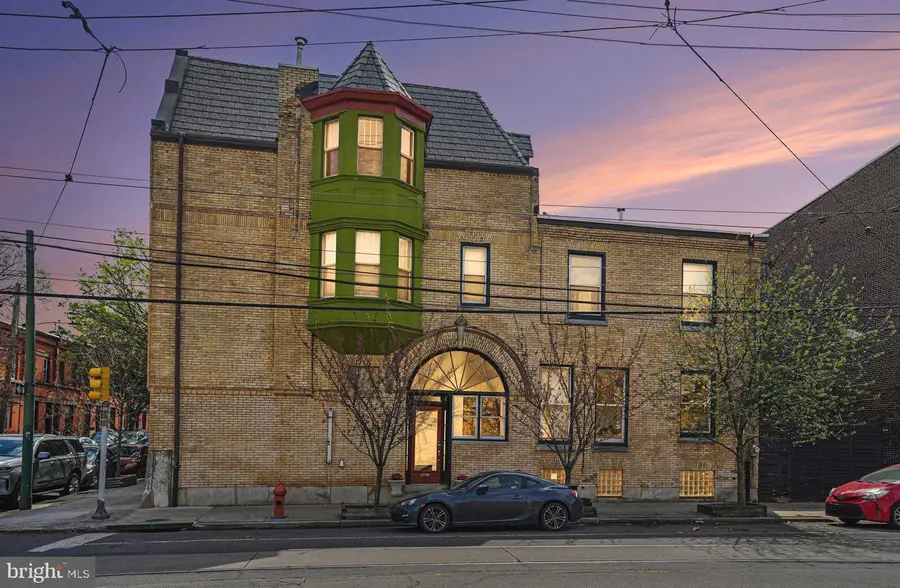 894 N 25th St, Philadelphia, PA 19130 - #2