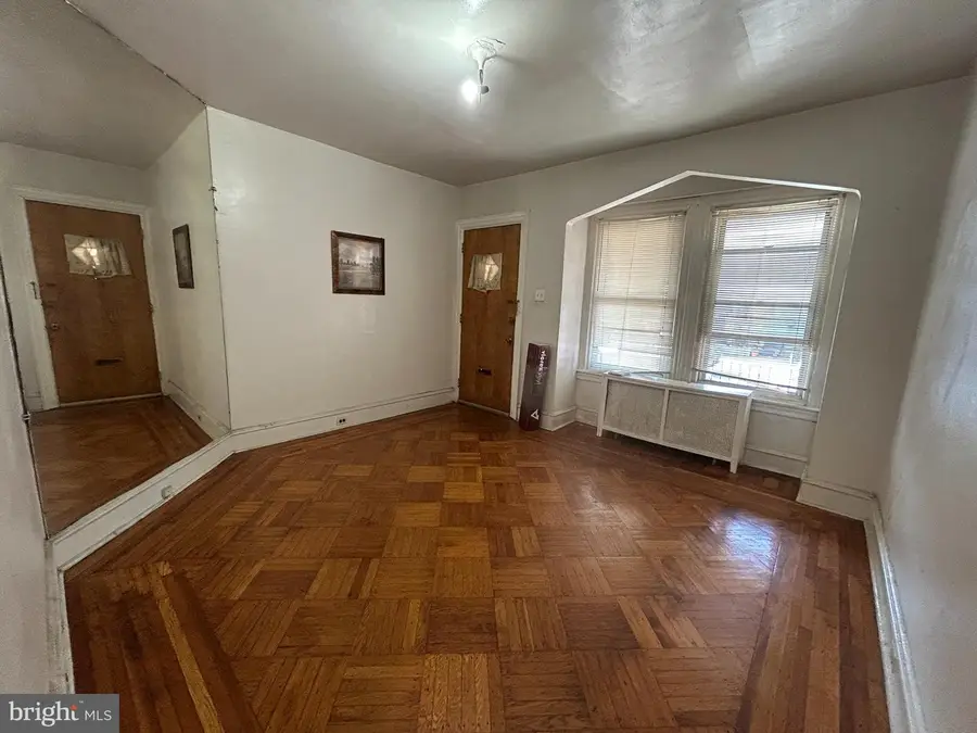 5437 Walnut St, Philadelphia, PA 19139 - #2