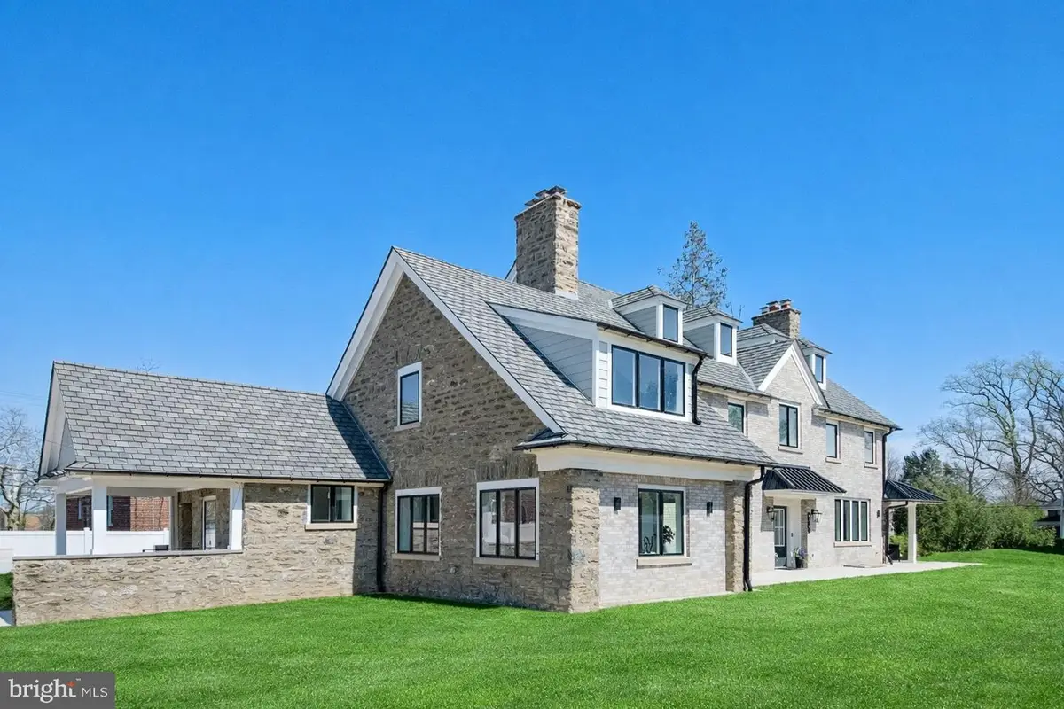 615 E Mount Pleasant Ave, Philadelphia, PA 19119 - #1