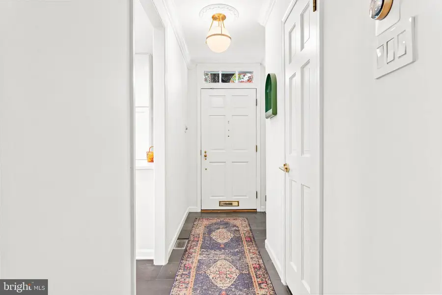 642 Pine St, Philadelphia, PA 19106 - #3