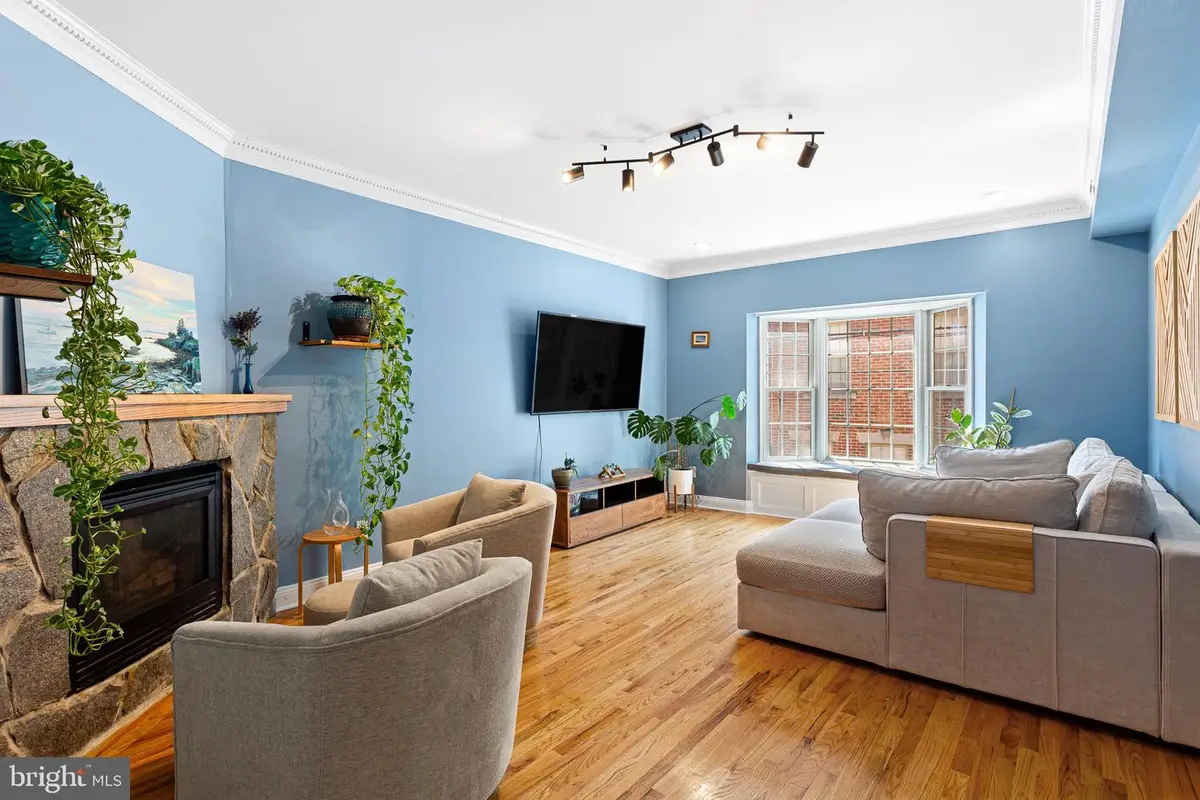 811 Kater St, Philadelphia, PA 19147 - #1