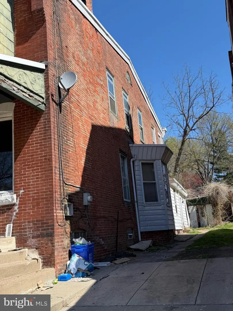 1007 Arrott St, Philadelphia, PA 19124 - #2